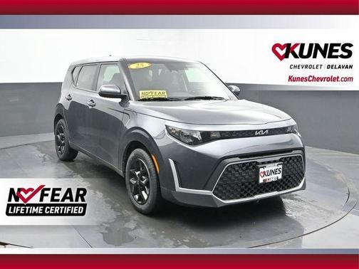 Gray 2025 Kia Soul LX