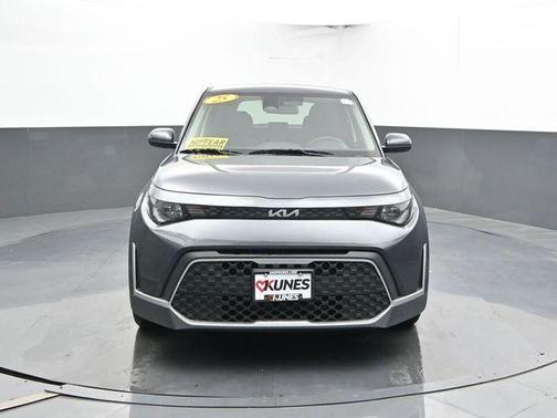 Gray 2025 Kia Soul LX