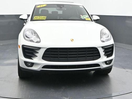 2017 Porsche Macan S