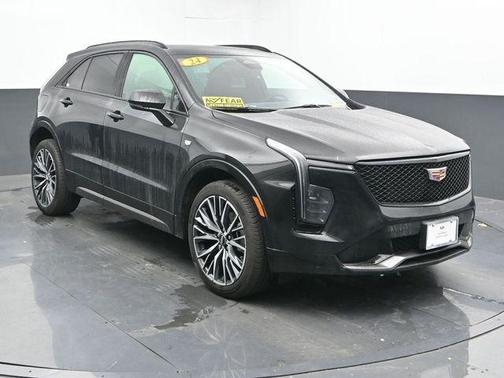 2024 Cadillac XT4 Sport