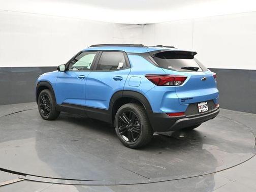 Marina Blue 2026 Chevrolet Trailblazer LT