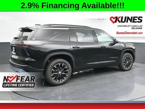 Mosaic Black Metallic 2026 Chevrolet Traverse LT