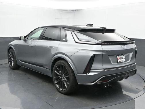 2026 Cadillac LYRIQ V