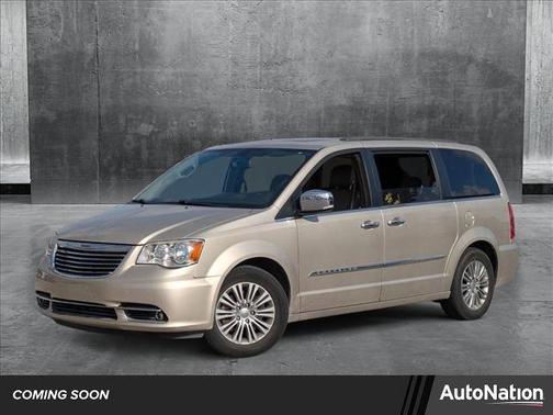 2016 Chrysler Town & Country Touring-L