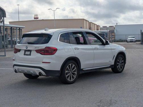 2018 BMW X3 xDrive30i