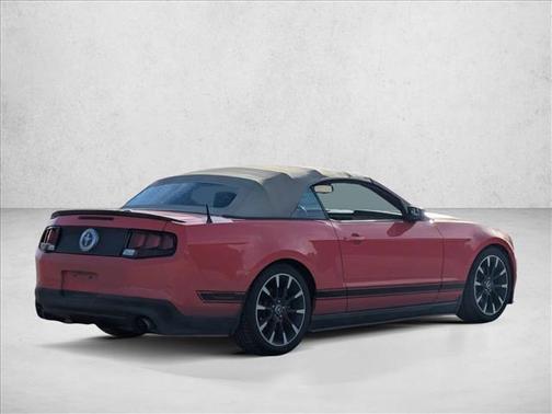 2011 Ford Mustang V6 Premium