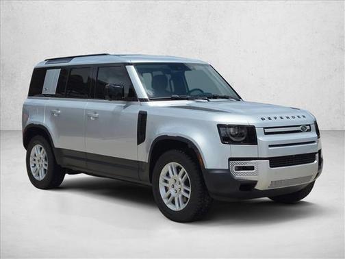 Hakuba Silver Metallic 2024 Land Rover Defender 110 P400 S