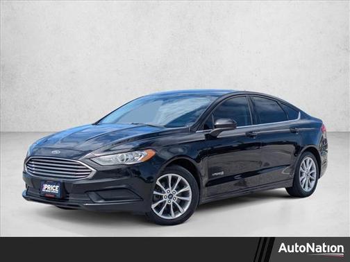 2017 Ford Fusion Hybrid SE