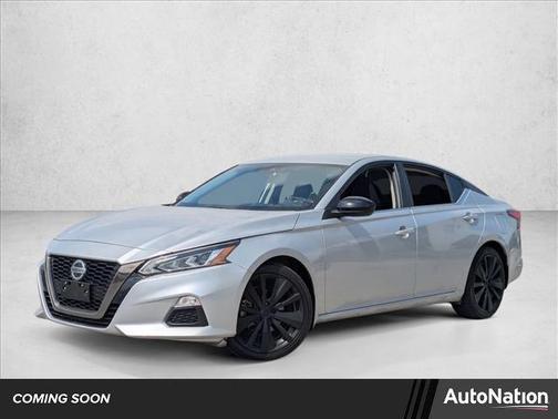 2021 Nissan Altima SR FWD