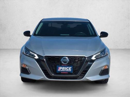 2021 Nissan Altima SR FWD