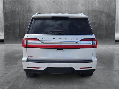 2019 Lincoln Navigator Black Label