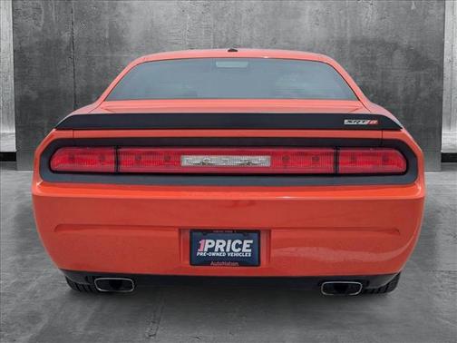 2009 Dodge Challenger SRT8