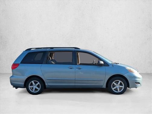 2007 Toyota Sienna LE