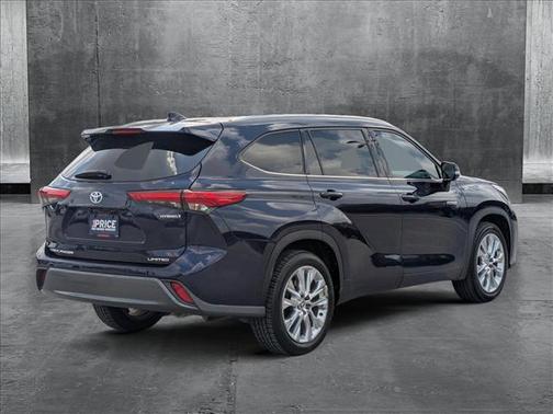 2020 Toyota Highlander Hybrid Limited