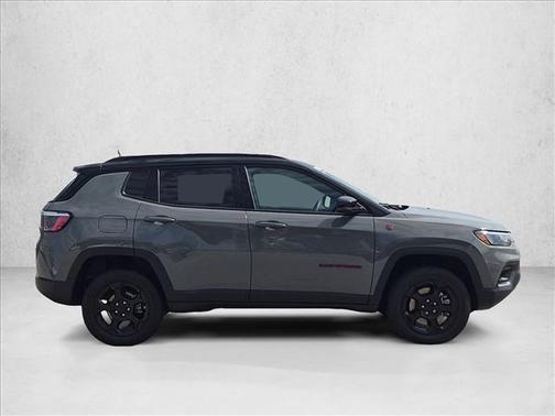 Sting-Gray Clearcoat 2024 Jeep Compass Trailhawk