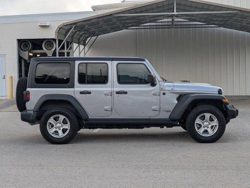 Billet Silver Metallic Clearcoat 2018 Jeep Wrangler Unlimited Sport