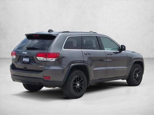 Granite Crystal Metallic Clearcoat 2020 Jeep Grand Cherokee Laredo