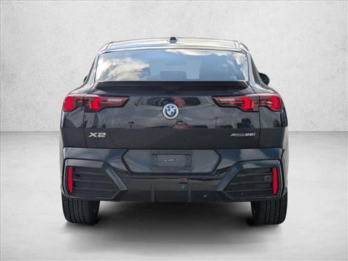 2025 BMW X2 xDrive28i