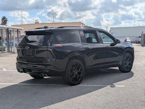 2024 Chevrolet Traverse RS