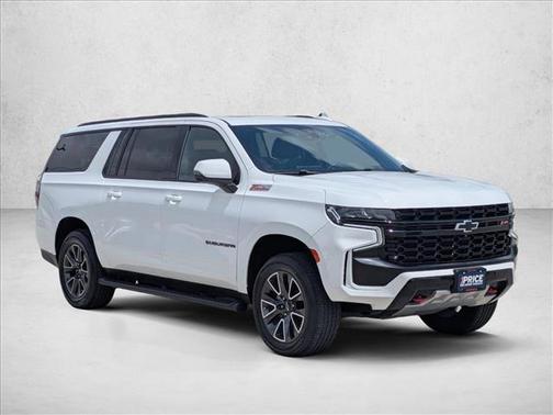 Summit White 2022 Chevrolet Suburban 4WD Z71