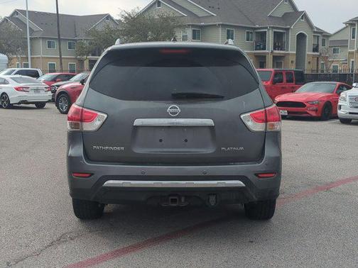 2015 Nissan Pathfinder Platinum