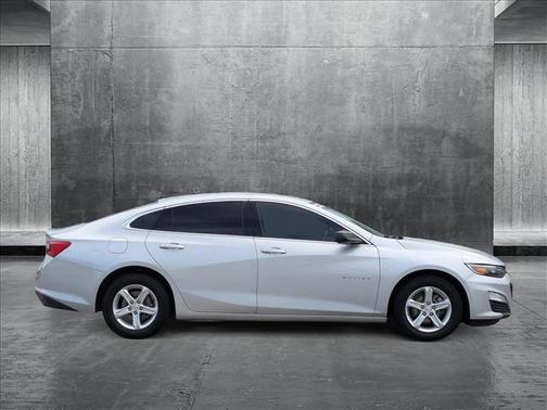 2022 Chevrolet Malibu 1LS