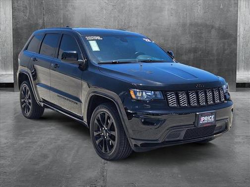 2022 Jeep Grand Cherokee Laredo