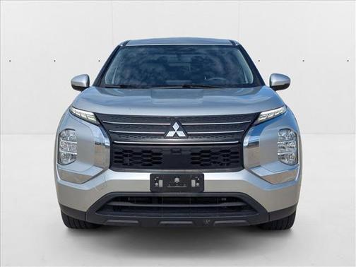 2022 Mitsubishi Outlander ES 2.5 2WD