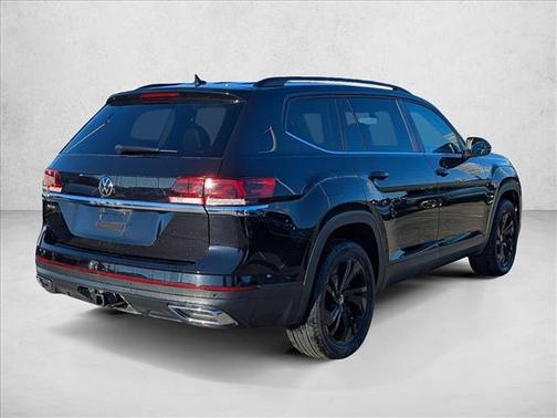 2023 Volkswagen Atlas 3.6L SE w/Technology