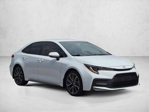 White 2021 Toyota Corolla SE