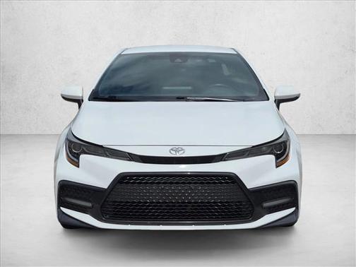 White 2021 Toyota Corolla SE