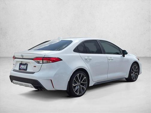 White 2021 Toyota Corolla SE
