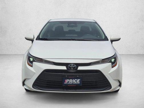 Classic Silver Metallic 2023 Toyota Corolla LE