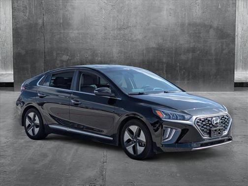 2022 Hyundai IONIQ Hybrid Limited