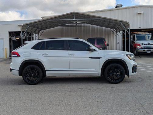2023 Volkswagen Atlas Cross Sport 3.6L V6 SEL