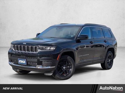 Diamond Black Crystal Pearlcoat 2025 Jeep Grand Cherokee L Laredo