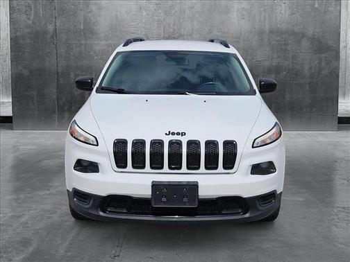 2017 Jeep Cherokee Sport