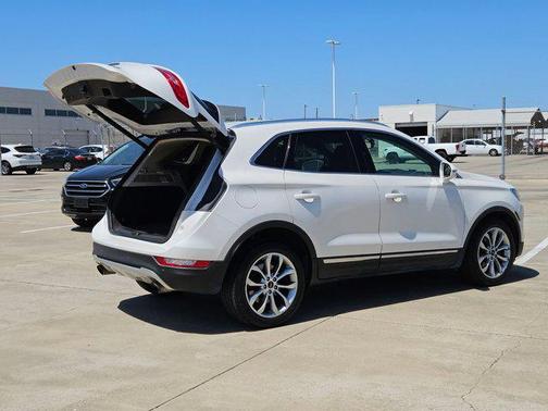 2017 Lincoln MKC Select