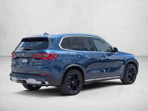 Phytonic Blue Metallic 2023 BMW X5 sDrive40i