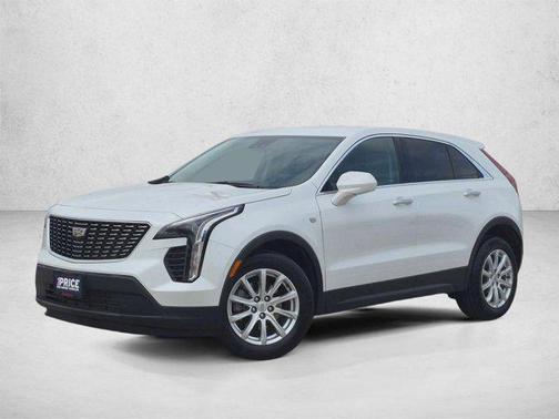 Crystal White Tricoat 2023 Cadillac XT4 Luxury