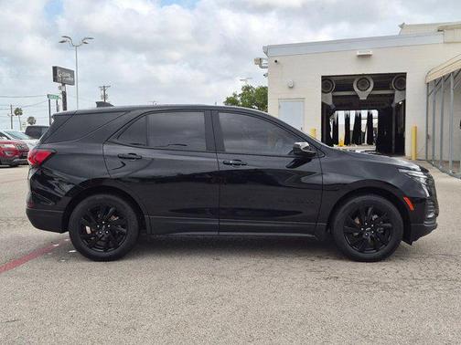 Mosaic Black Metallic 2023 Chevrolet Equinox LS