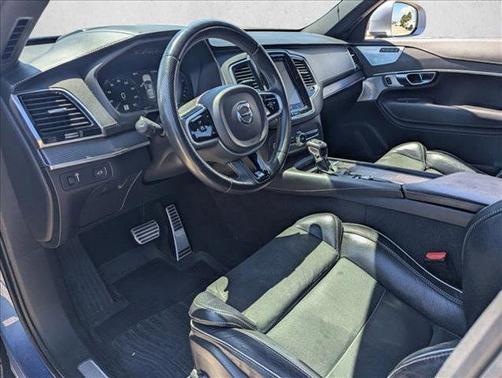 2019 Volvo XC90 T5 R-Design