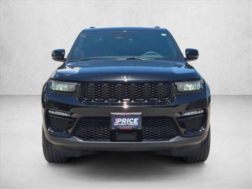 Diamond Black Crystal Pearlcoat 2025 Jeep Grand Cherokee Limited