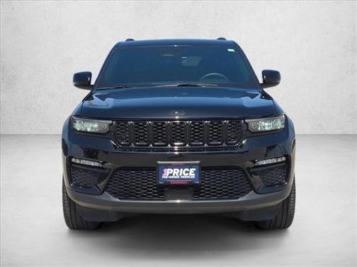 Diamond Black Crystal Pearlcoat 2025 Jeep Grand Cherokee Limited