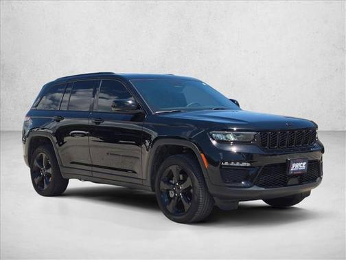 Diamond Black Crystal Pearlcoat 2025 Jeep Grand Cherokee Limited
