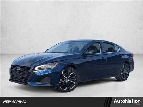 2024 Nissan Altima SR FWD