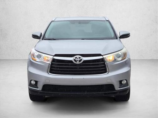 Silver Sky Metallic 2015 Toyota Highlander XLE