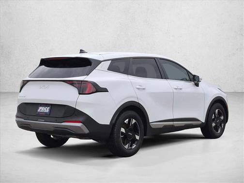 Glacial White Pearl 2026 Kia Sportage LX