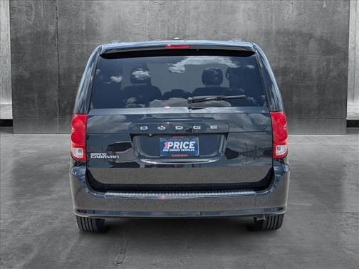2020 Dodge Grand Caravan SE