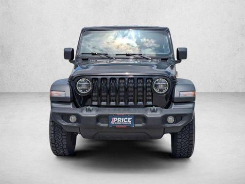Black Clearcoat 2020 Jeep Wrangler Unlimited Willys 4x4